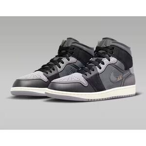 NIKE AIR JORDAN 1 Mid SE Craft Shoes Black/Cement Grey Lt Graphite Men’s 8.5 42